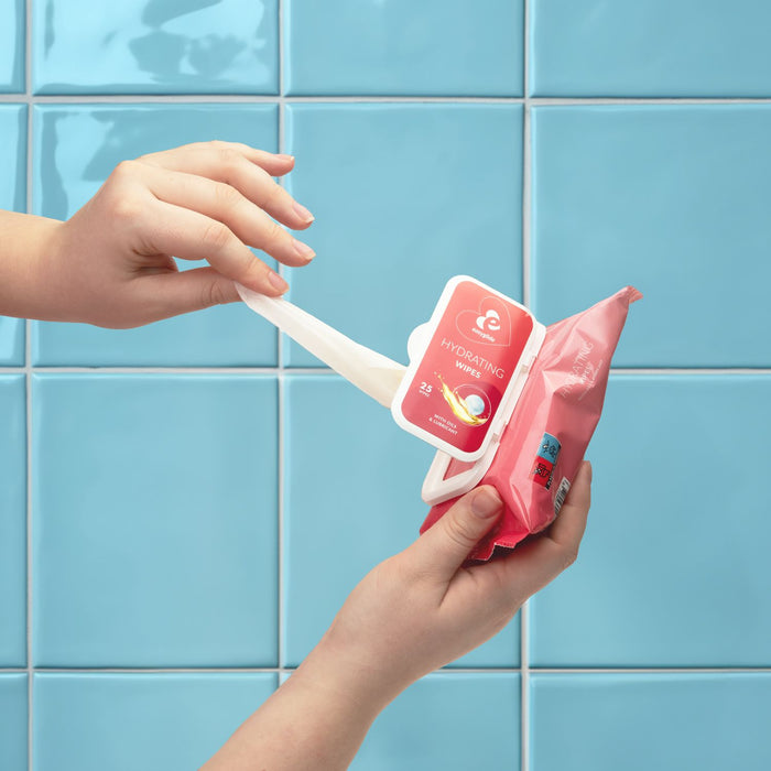 EasyGlide Lingettes Intimes Hydratantes Avec Lubrifiant Et Huiles 25 Unités