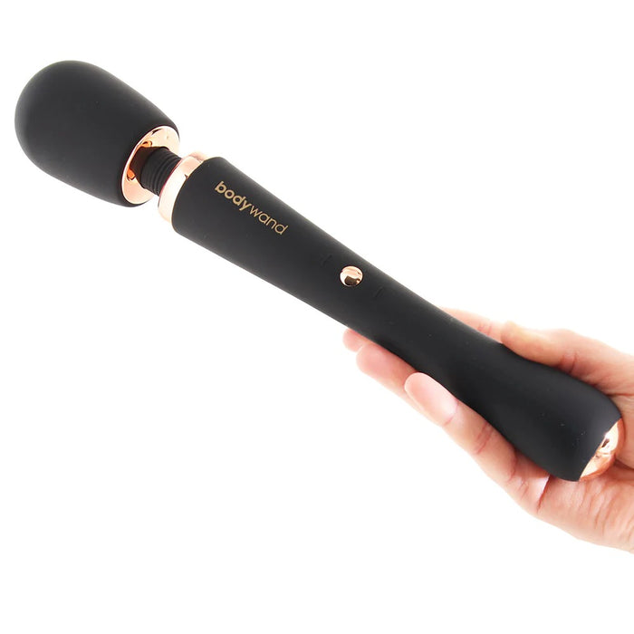 Bodywand Lux Couture Wand Vibro Masseur 30 Cm - Erotes.be